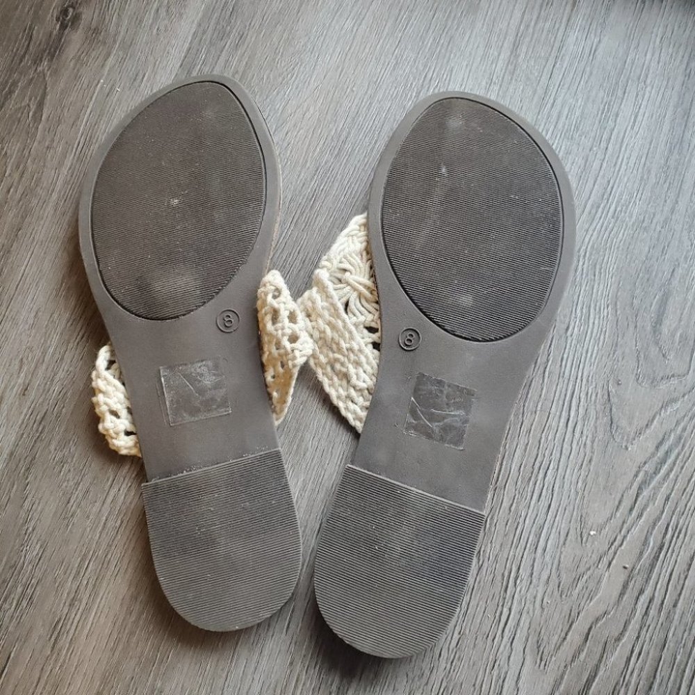 Sandals - Picture 7 of 7